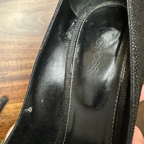 Sergio Rossi pep toe heels. Size 38.5. Black platform - Picture 8 of 14